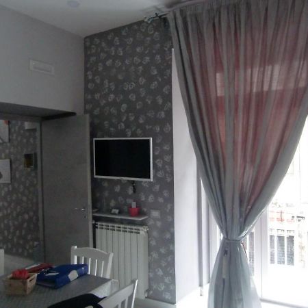 Guesthouse Aaron2 Napoli Esterno foto