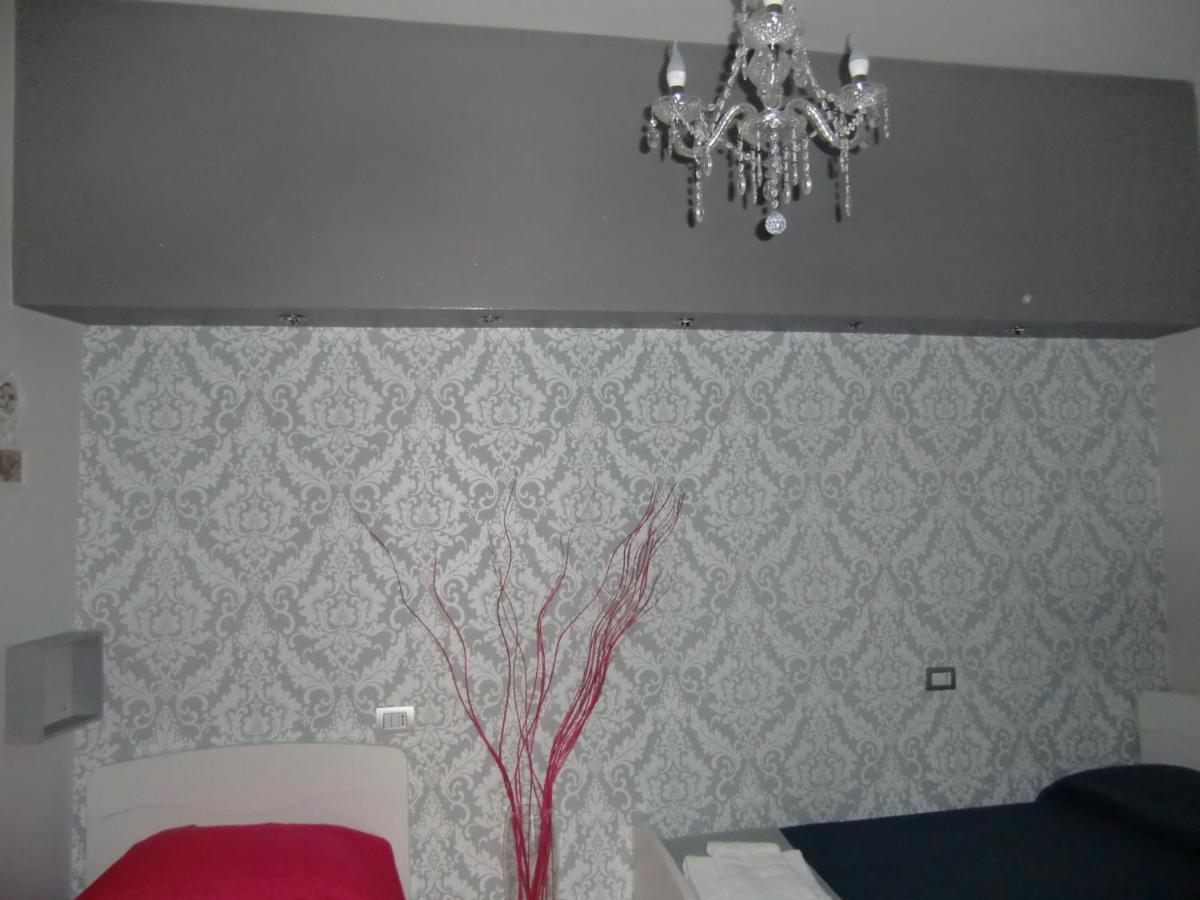 Guesthouse Aaron2 Napoli Esterno foto